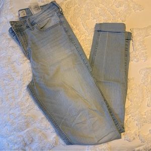 Hollister High Rise Super Skinny Jeans
